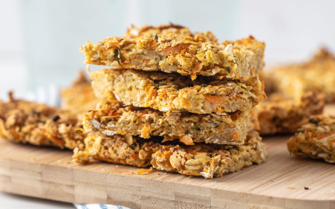 Here’s an easy finger food recipe for your baby: Cheesy, carrot flapjacks
