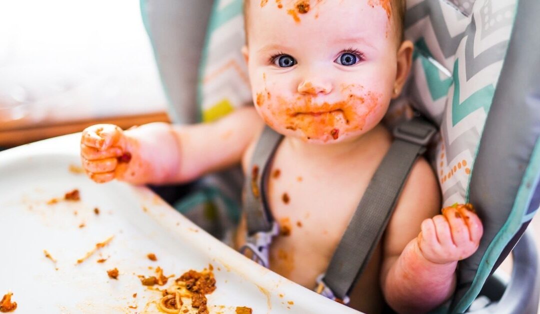 Try this realistic and flexible feeding plan for your 10-12 month old baby