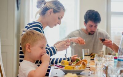 Family dinner rules: An easy and effective feeding strategy